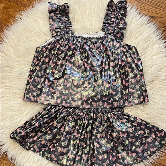 QUEEN OF SPARKLES Pants - NWT QUEEN OF SPARKLES women’s Butterfly Print Iridescent Butterfly Skort size M